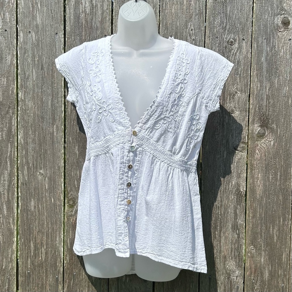 SCULLY Sz S White Peruvian Cotton Embroidered Short Sleeve Button Blouse Top - Picture 3 of 12